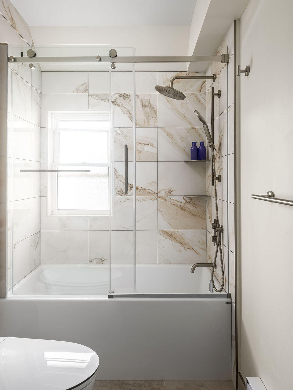 Modern Serenity Bath